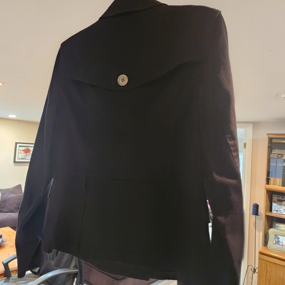 BURBERRY BLACK COTTON JACKET IN EXCELLENT CONDITION ONLY WARN A COUPLE OF TIMES. - Picture 7 of 8